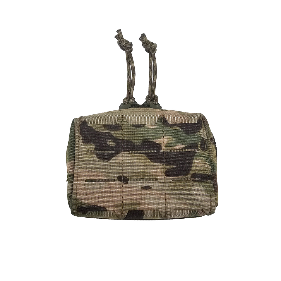 Підсумок Esstac 3x5 GP у кольорі Multicam з Molle