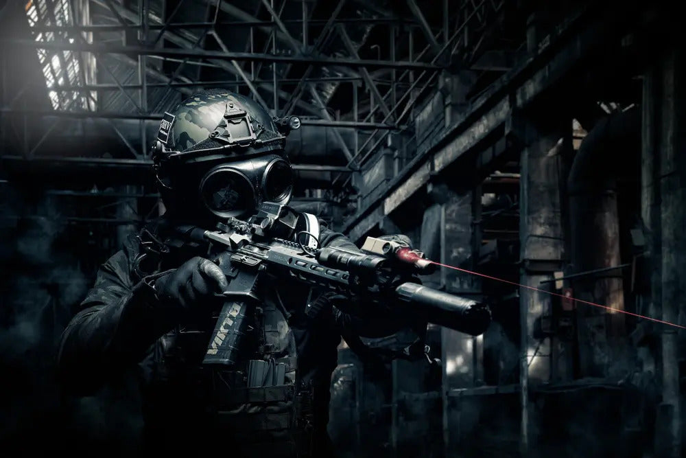 MIRA Safety CM-7M на військовому