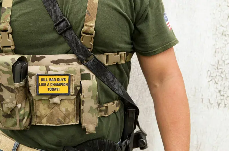 Підсумок Blue Force Gear Small Admin у кольорі Multicam на екіпуванні