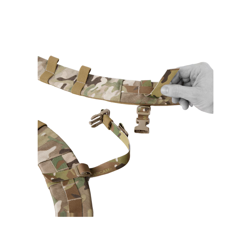 Вид збоку на AVS 1000 Pack з MOLLE
