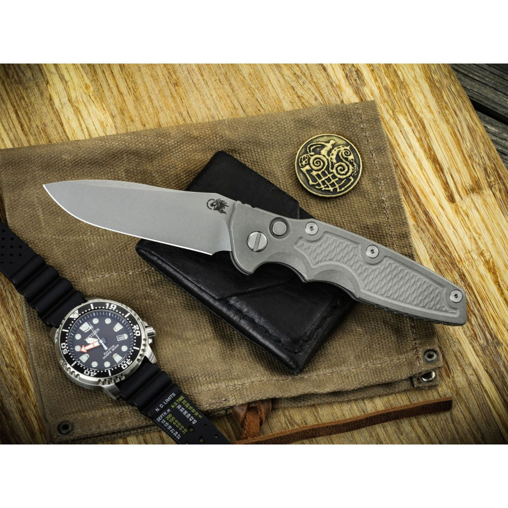 Ніж Hinderer Eklipse у відкритому стані