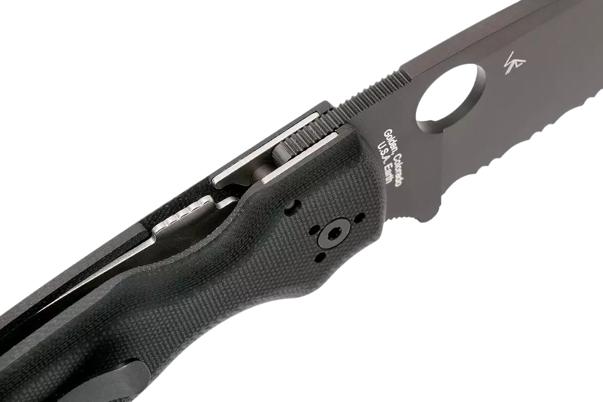 Дизайн та ергономіка ножа Spyderco Shaman