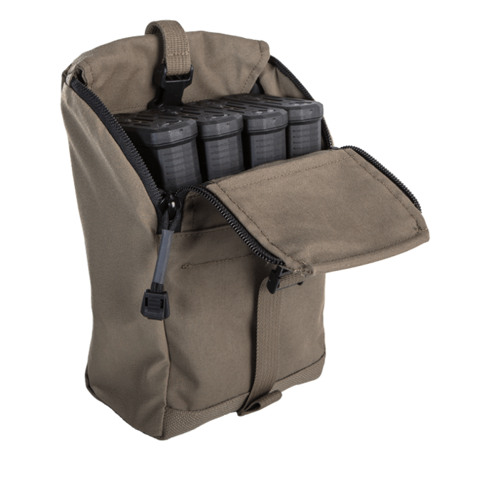 Підсумок з MOLLE кріпленням на бойовому спорядженні