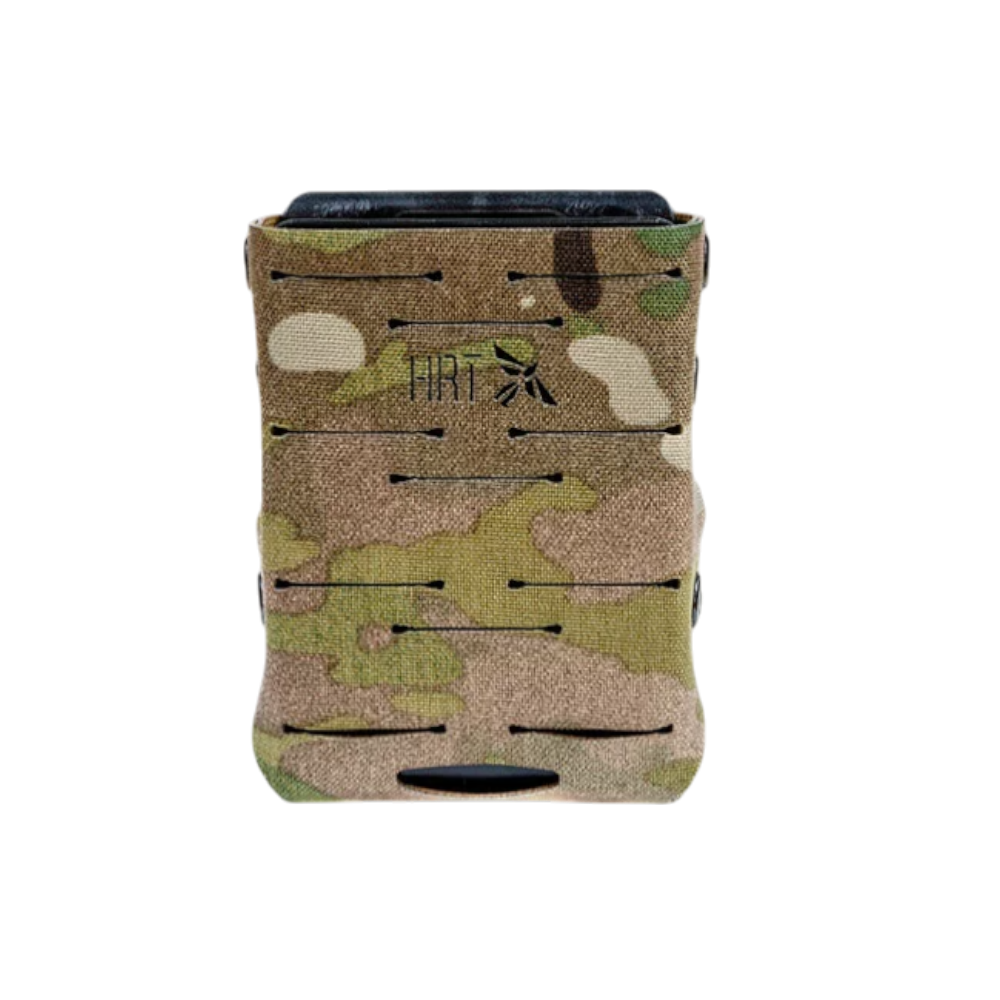 Вид спереду на підсумок HRT ARC AR Pouch у камуфляжі Multicam