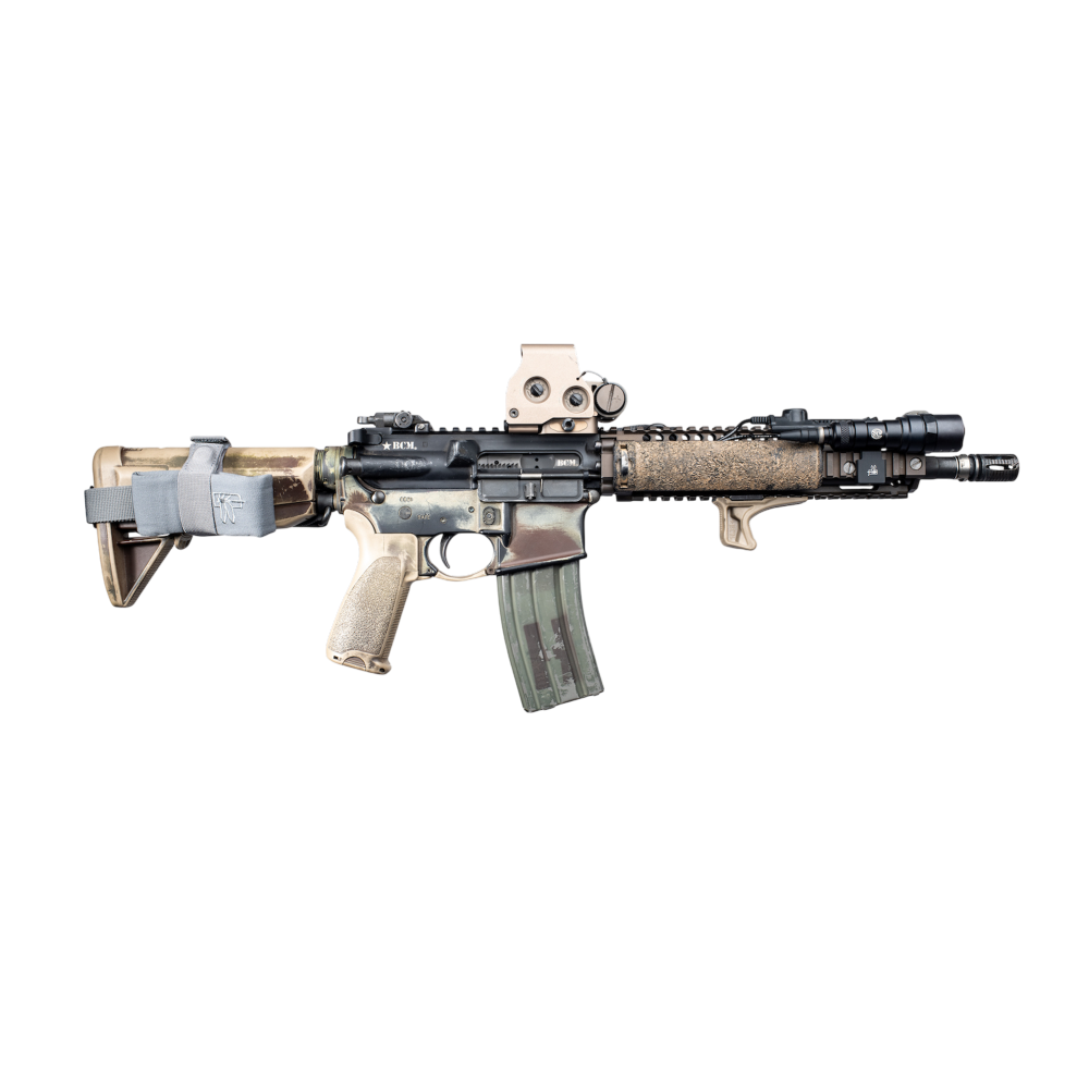 Стрілецька гвинтівка з встановленим Sentry Strap у складеному вигляді