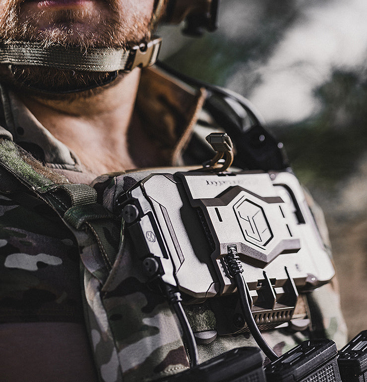 Кріплення Juggernaut Case у використанні 